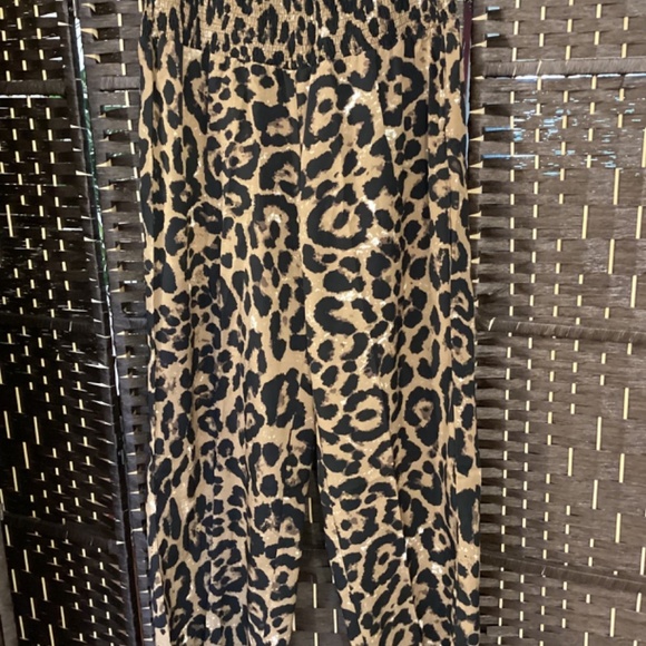 Plus Size Leopard Print.Wide Leg Pants (Brown ) - Picture 1 of 10